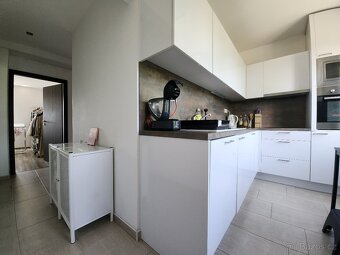 Pronájem bytu 3+1, 69 m2, Fučíkova ul., Hradec Králové - 3