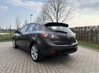 Mazda 3 1.6 77 kW Active Plus ( r. v. 2010 ) - benzín - 3