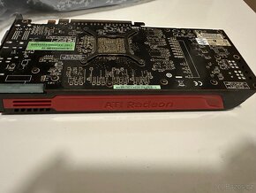 Asus grafická karta - 3