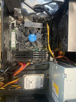 Stolní PC i3 9300F funkcni - 3