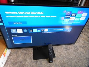 Monitor Samsung Smart Monitor M50C (LS27CM500EUXDU) černý - 3