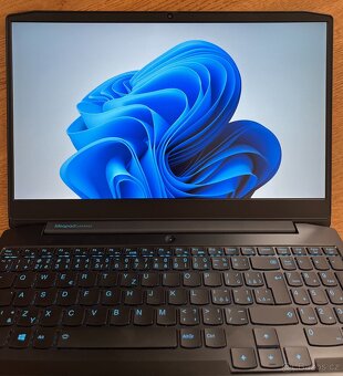 Lenovo IdeaPad Gaming 3 15ARH05 - 3