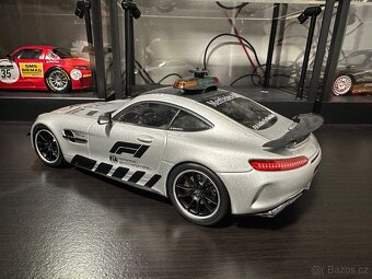 Mercedes-Benz AMG GT-R safety car 1:18 - 3