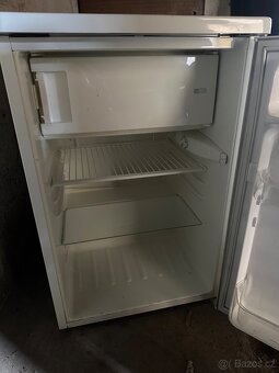 Malá lednice s mrazákem ZANUSSI - 3