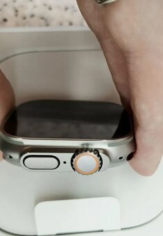 Apple watch ultra 2 titanově modré 49mm - 3