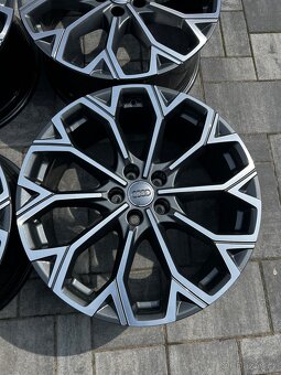 Audi r20 A6 top - 3