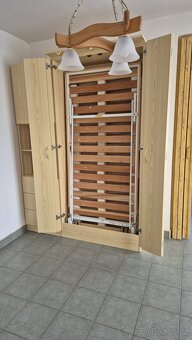 Vyklápěcí postel s ůložným prostorem - 3
