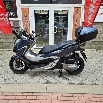 Honda Forza 300 ABS, 1. majitel, ČR, 1x kufr Honda,Cebia - 3