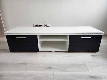 Stolek pod televizi s LED podsvícením - 3