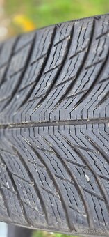 Toyota RAV4 - zimní pneu 225/65R17 - 3