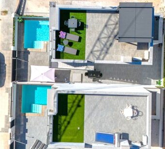 TOP NABÍDKA Moderně zařízený dvoupodlažní dům 4+kk (106 m²) - 3