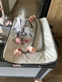 Cestovni postylka Kinderkraft Joy s prislusenstvim - 3