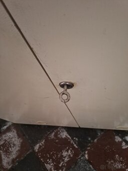 Skříňka z masivu - 3