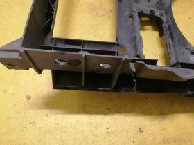 Chladičovka Peugeot 307 2.0HDi - 3