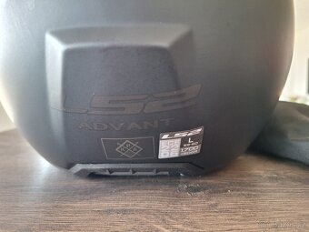 LS2 FF906 Advant Solid Noir - 3