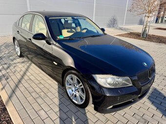 BMW e90 325i MANUÁL SPORTSITZE XENONY - 3