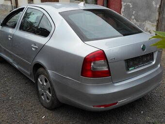 nd z škoda octavia 2 125kw rs stříbrná černá - 3