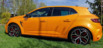 Renault Mégane RS Trophy 300 - 3