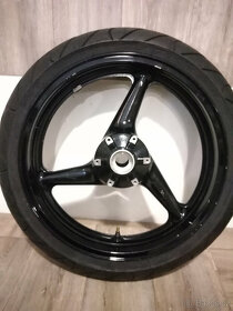 Kolo předni na Hondu CBR 600F R.V.2002 - 3