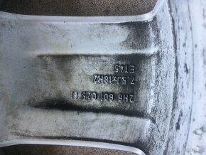original kola VW Amarok - 3