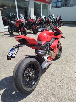 Ducati Panigale V4, POUZE 1 121 KM, NOVÁ V ČR, STAV NOVÉ - 3