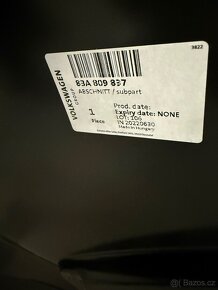 Levá zadní bočnice Audi Q3 - 3