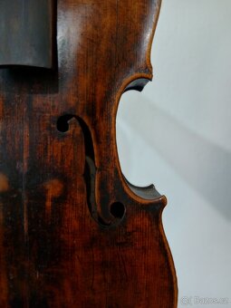 Staré housle - 3