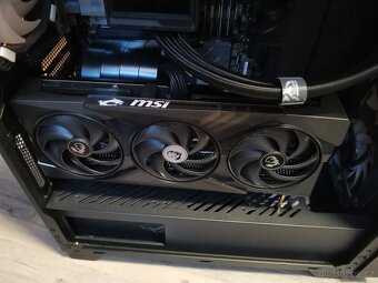 MSI GeForce RTX 5070 Ti 16G GAMING TRIO OC - 3