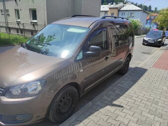 Prodám rodinný vůz VW Caddy 2,0tdi 4x4 7míst - 3