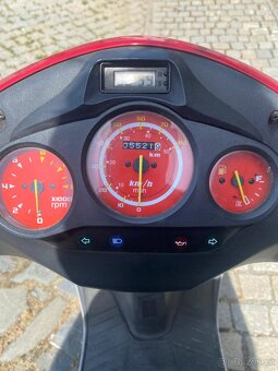 Prodám SYM JET EURO X 50 Devil - 3