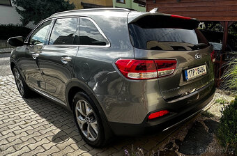 KIA SORENTO - 3