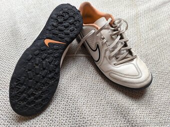 Nike Tempo turfy - 3