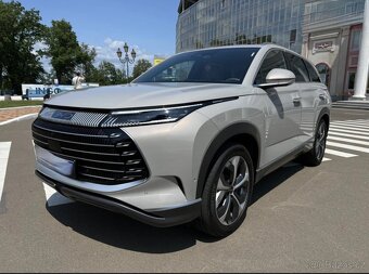 BYD Frigate 07, 2024, PHEV, nízký nájezd 1 800 km - 3