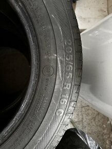Pneu 205/65/16 C Barum vans - 3
