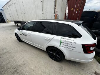 Škoda Octavia RS 2.0tdi požkozený motor DPH - 3