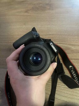 Canon 200d + 75-300 4-5,6 III + 50 1.8 - 3