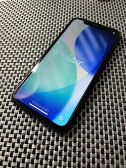 IPhone 11 64GB - 3