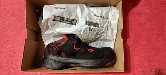 Boty pracovní bezpečnostní UVEX vel.39 - 3