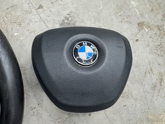 BMW F10/F11 M-Paket volant - 3