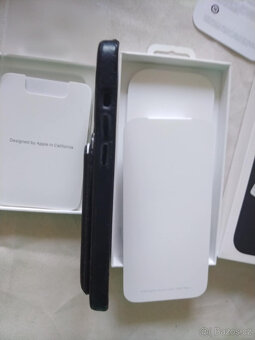 Apple magnetická KOŽENÁ peněženka s MagSafe - 3