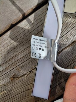 LED osvětlení na skříňku, zrcadlo - 3