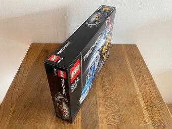 nové Lego Technic 42023 Stavbaři - 3
