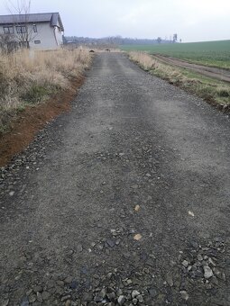 PRODEJ STAVEBNÍHO POZEMKU 934 M2(SUPER CENA). - 3