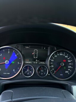 Volkswagen Touareg - 3