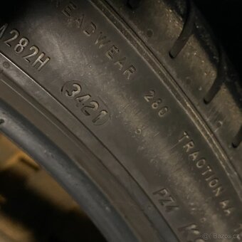 Letní pneu 255/40 R21 102V Pirelli 3,5-4mm - 3