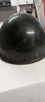 Vojenská přilba - 3