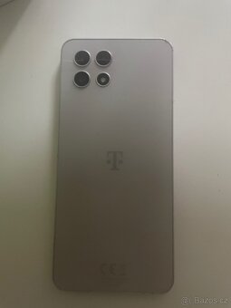 Prodám T Phone 2 – používaný, plně funkční - 3