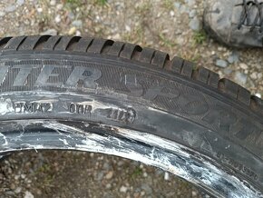 Dunlop Wintersport 3D 245/45 R19 zimní 2 ks - 3