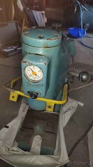 Hydraulický lis CDC 2 - 3