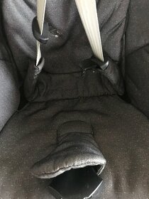 Dětská tmavě šedá autosedačka Maxi cosi Pearl, 9-18kg - 3